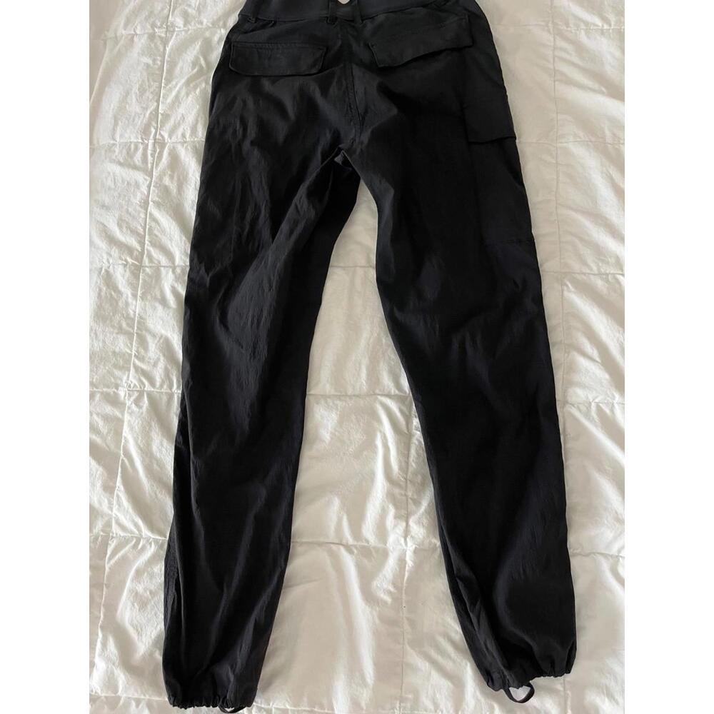 Athleta Trekkie North Jogger Pant in Black Size 0 27” Inseam Athleisure